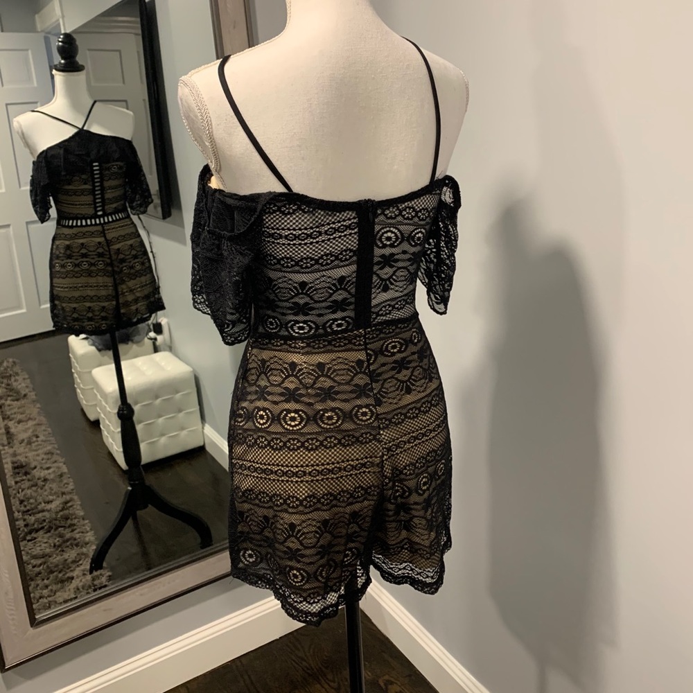 Romper - Picture 2 of 3